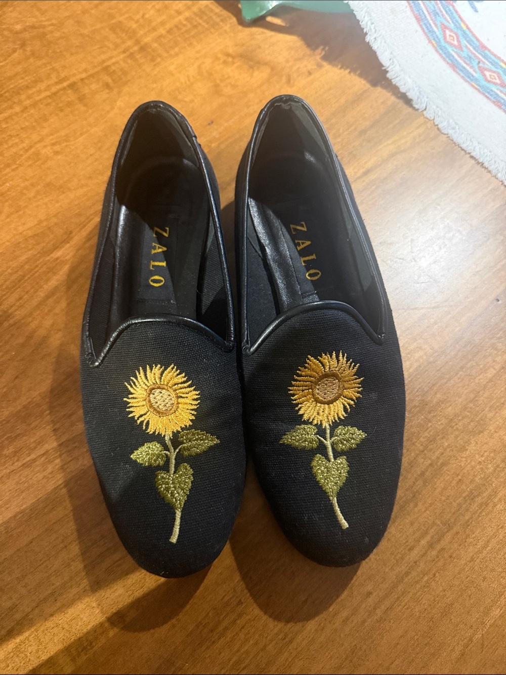 Zalo Black Sunflower Embroidered Loafers